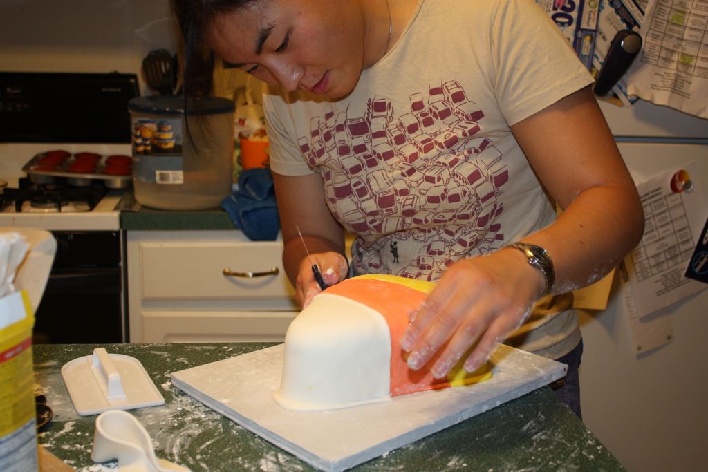 white_fondant